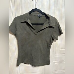 Mandee Top For Women Size M Olive Green Great Condition